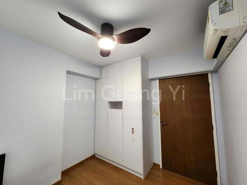 Room (HDB) for Rent in  475B Yishun Street 44 - Image 4